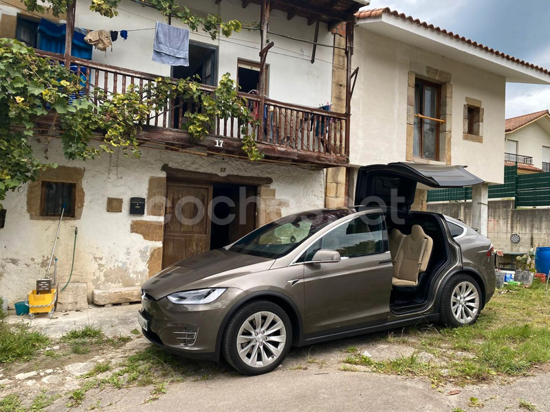 TESLA Model X 90D 4WD 5p.