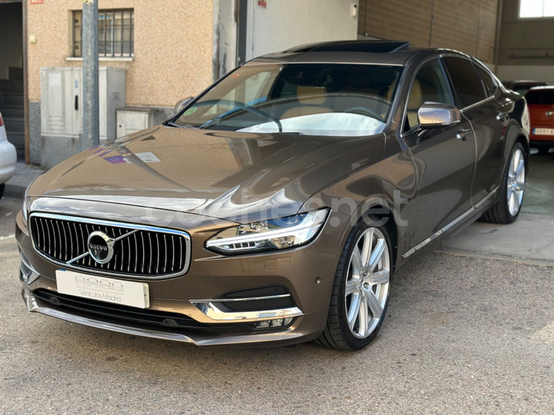 VOLVO S90 2.0 D5 AWD Inscription Auto 4p.