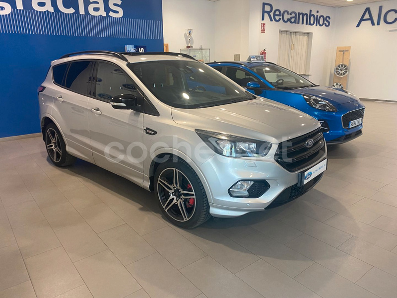 FORD Kuga 2.0 TDCi 132kW 4x4 STLine Powers. 5p.