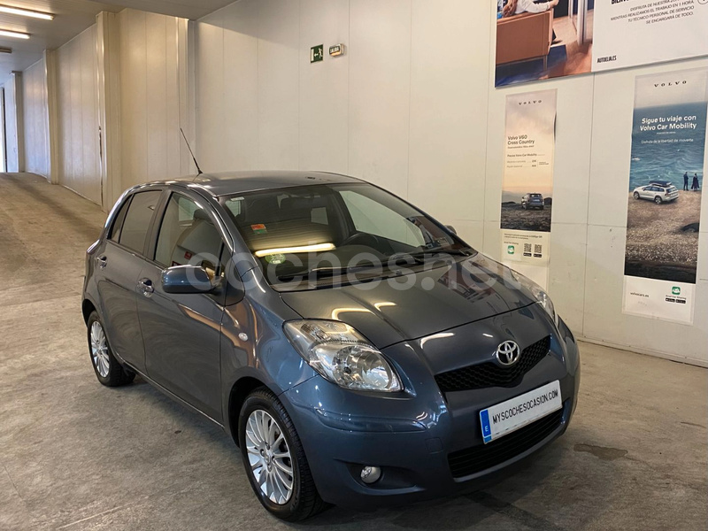 TOYOTA Yaris 1.3 VVTI TS 5p.