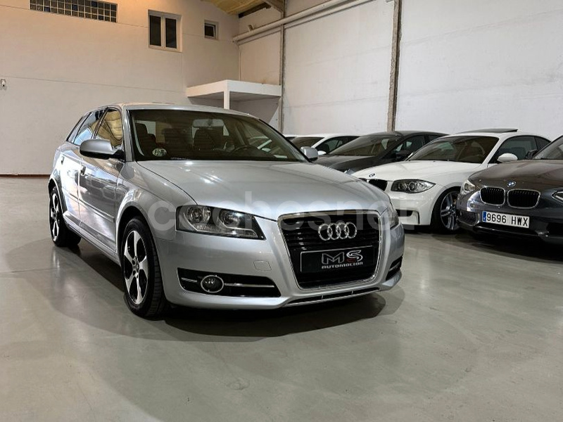 AUDI A3 Sportback 1.6 TDI 105 Stronic Attraction 5p.