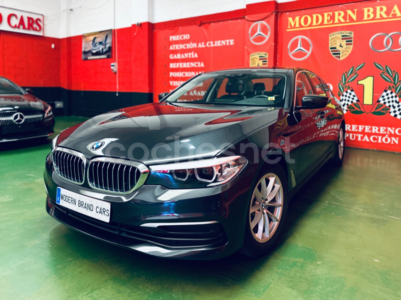 BMW Serie 5 520dA Business 4p.