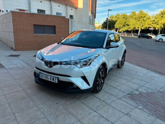 TOYOTA C-HR 1.8 125H Advance 5p.