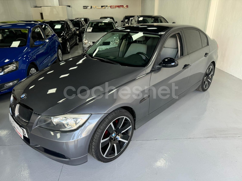 BMW Serie 3 320i 4p.