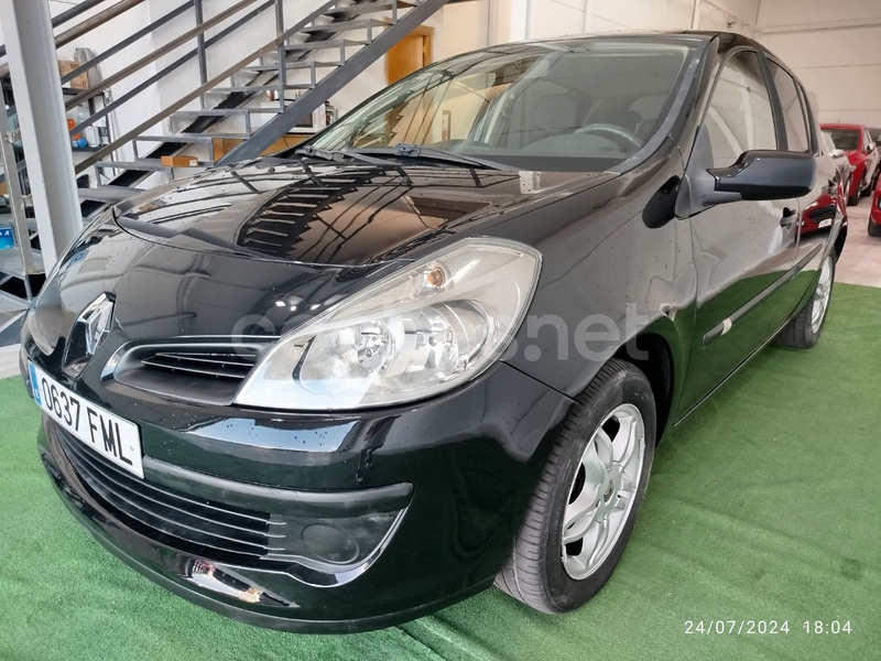 RENAULT Clio Dynamique 1.4 16v 5p.