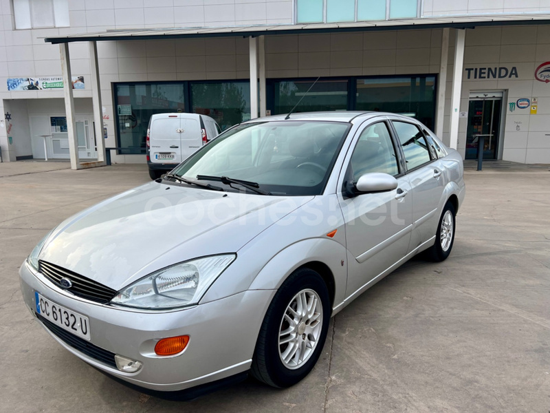 FORD Focus 1.8 TDdi Ghia 5p.