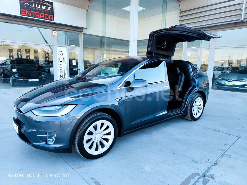 TESLA Model X 75D 4WD 5p.