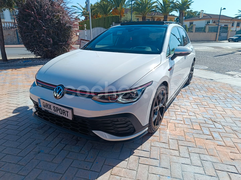 VOLKSWAGEN Golf GTI Clubsport 2.0 TSI 221kW 300CV DSG 5p.