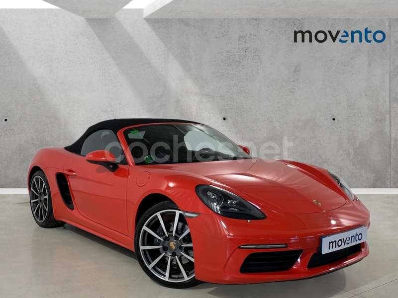 PORSCHE 718 Boxster