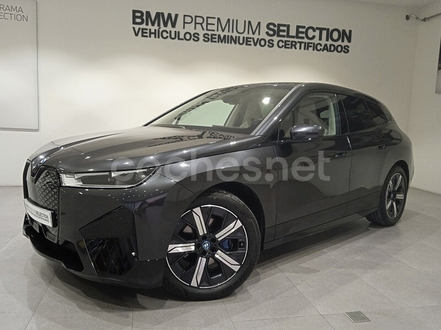 BMW iX xDrive40