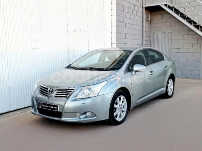 TOYOTA Avensis 2.0 D4D Advance