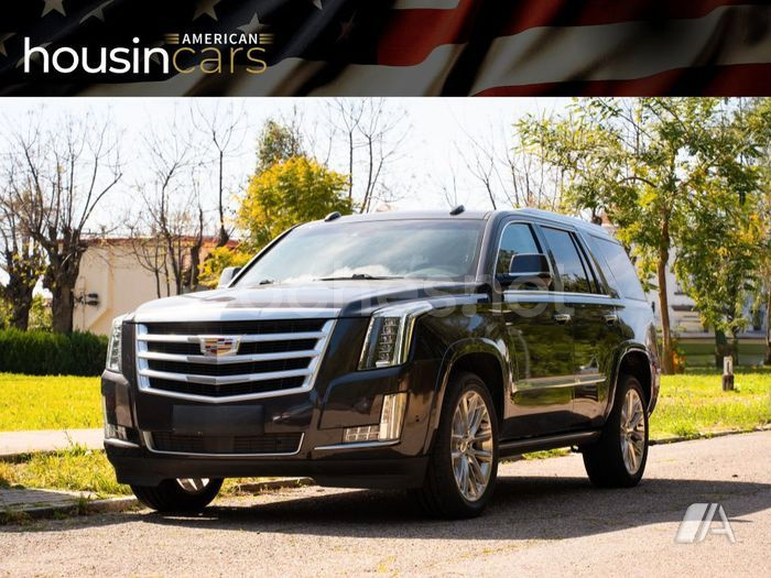 CADILLAC ESCALADE PREMIUM LUXURY