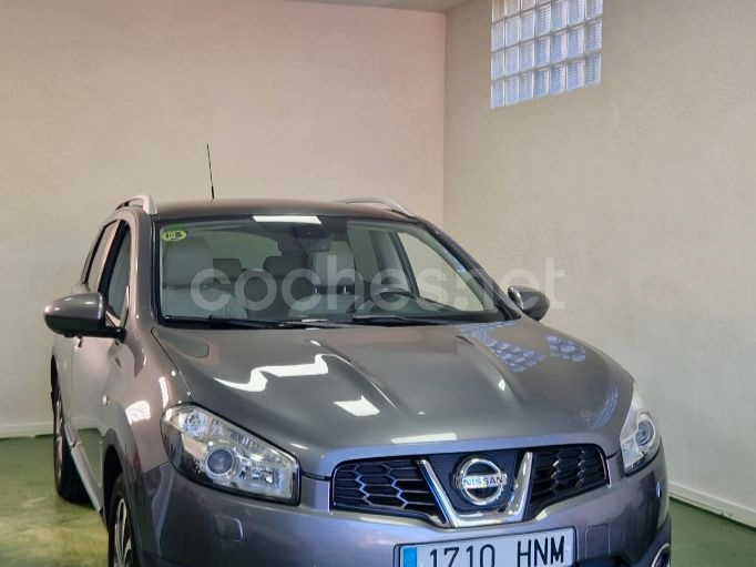 NISSAN QASHQAI 2.0 dCi TEKNA PREM 4x4 AT 18 Piel 360 5p.