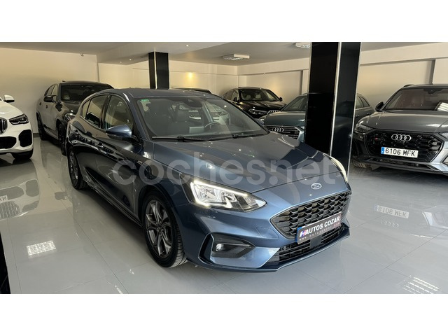 FORD Focus 1.5 Ecoboost STLine