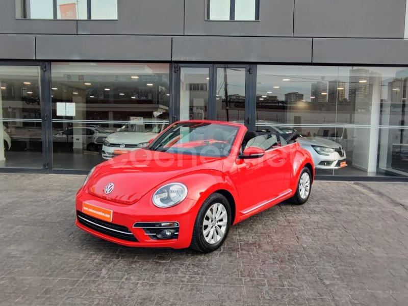 VOLKSWAGEN Beetle Beetlemania 1.2 TSI 77kW 105CV Cabrio 2p.