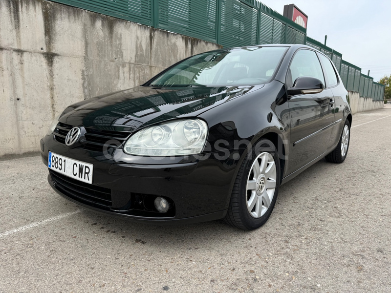 VOLKSWAGEN Golf 2.0.TDI Highline 3p.