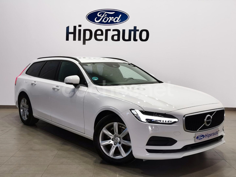 VOLVO V90 2.0 D3 Momentum 5p.