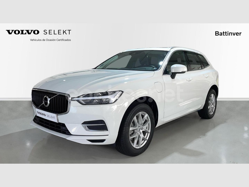 VOLVO XC60 2.0 T8 AWD Business Plus Auto 5p.