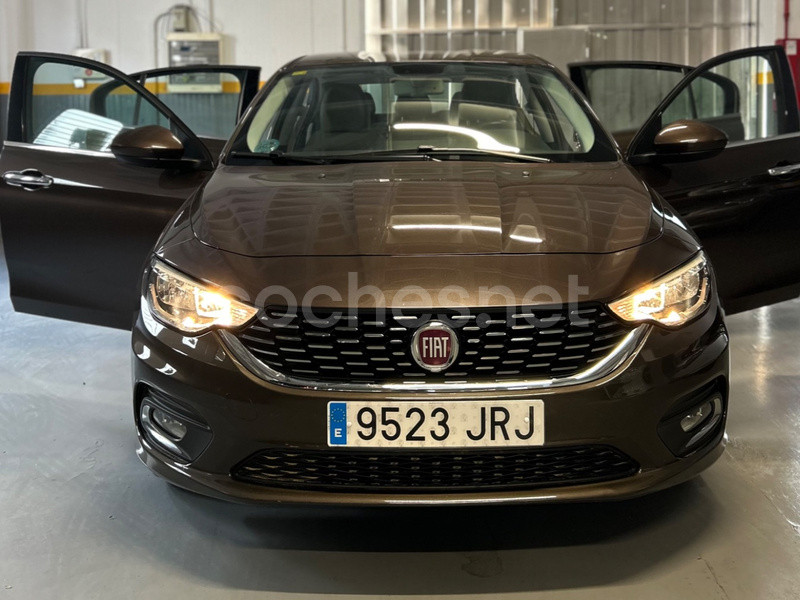 FIAT Tipo 1.4 16v Lounge 95 CV gasolina 5p. 5p.