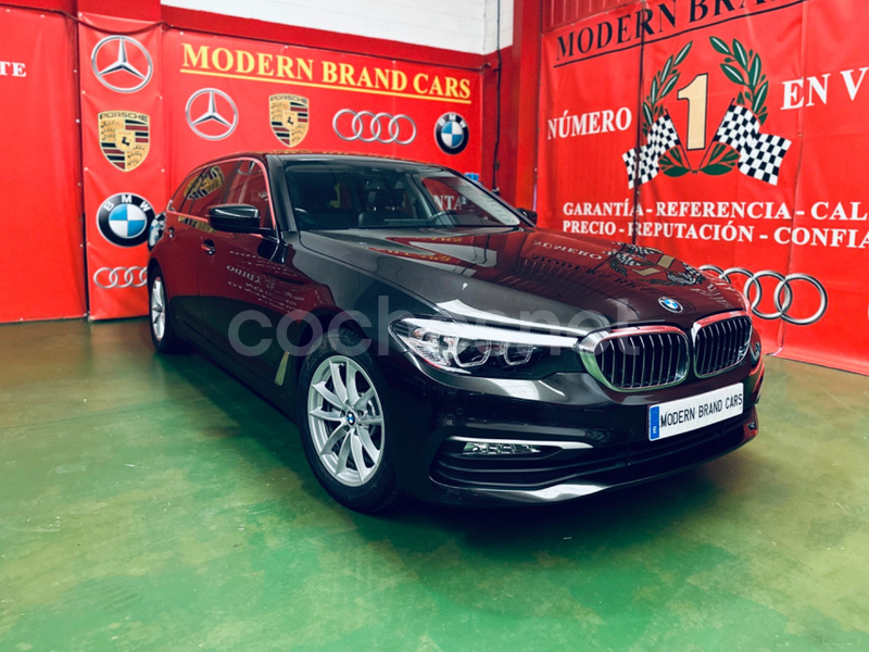 BMW Serie 5 520dA Touring 5p.