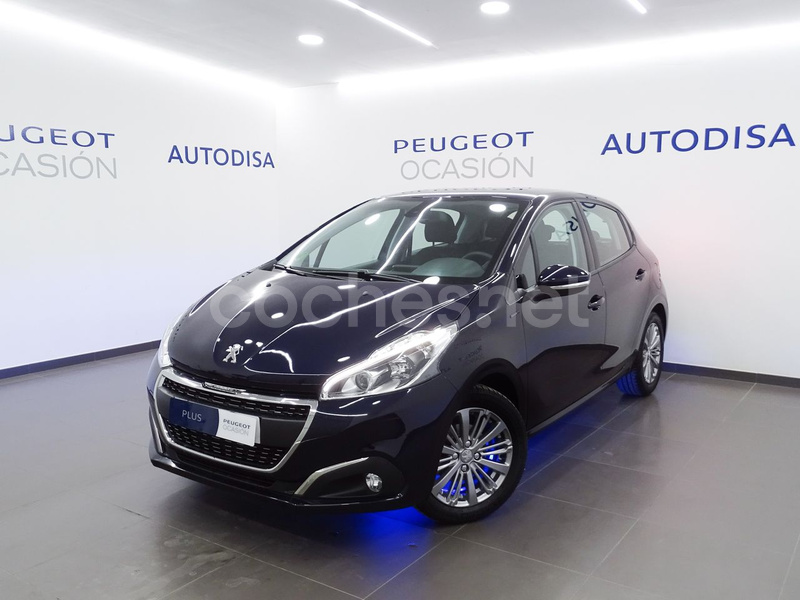 PEUGEOT 208 5P Signature 1.2L PureTech 60KW 82CV 5p.