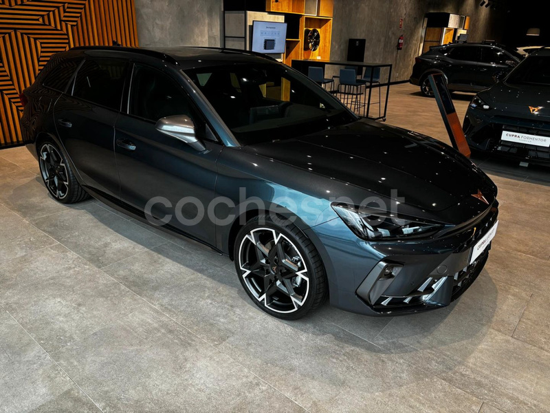 CUPRA León SP 1.5 eTSI Launch Edition DSG