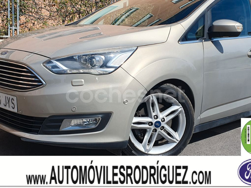 FORD Grand C-Max 1.0 EcoBoost Titanium