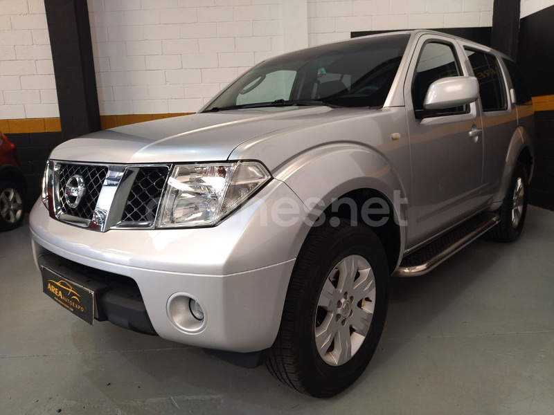 NISSAN Pathfinder 2.5 dCi 174CV LE 7 plazas 5p.