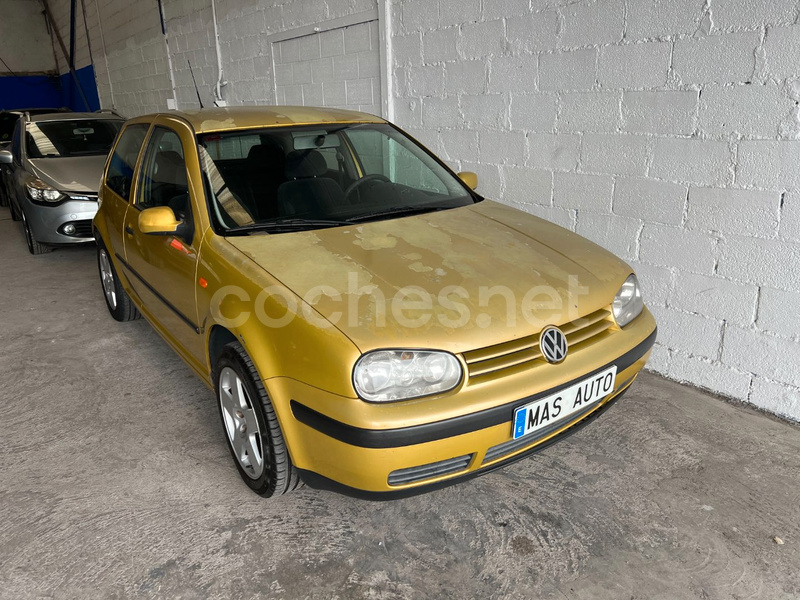 VOLKSWAGEN Golf 1.9 TDI Sportline 3p.