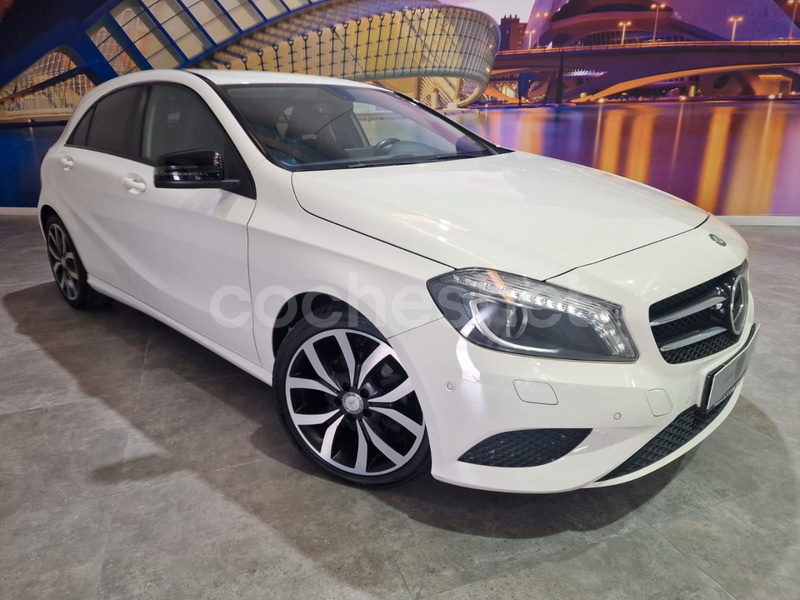 MERCEDES-BENZ Clase A A 200 Urban 5p.