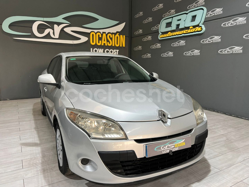 RENAULT Mégane Sport Tourer Emotion 2011 dCi 110 eco2 5p.