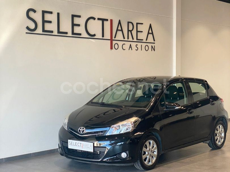 TOYOTA Yaris 90D ACTIVE 5p.