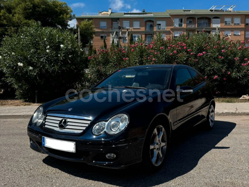 MERCEDES-BENZ Clase C C 180 K SPORTCOUPE SPORT EDITION 3p.