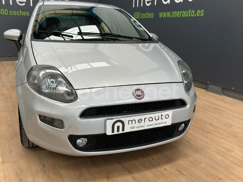 FIAT Punto 1.4 8v Easy 77 CV Gasolina SS 5p.