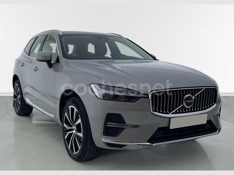 VOLVO XC60 2.0 B4 G Plus Bright Auto