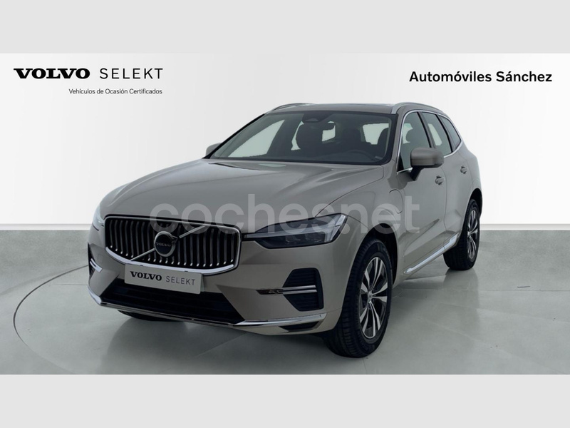 VOLVO XC60 2.0 T6 AWD Recharge Core Auto