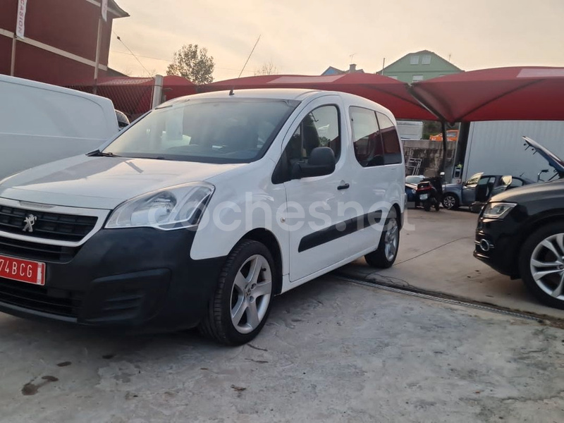 PEUGEOT Partner TEPEE Access 1.6 BlueHDi 75