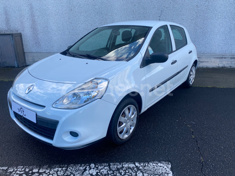 RENAULT Clio Authentique 1.2 16v 75