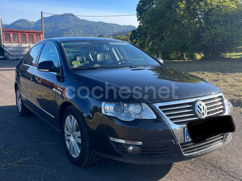 VOLKSWAGEN Passat 2.0 TDI 140cv Highline 4p.