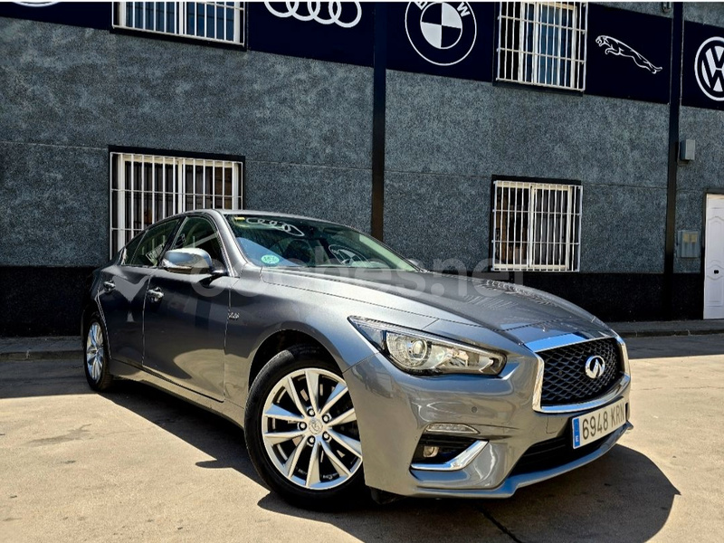 INFINITI Q50 2.2d PREMIUM Auto 4p.