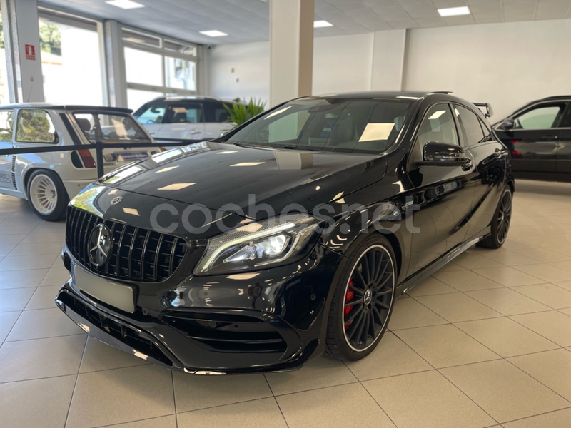 MERCEDES-BENZ Clase A MercedesAMG A 45 4MATIC 5p.