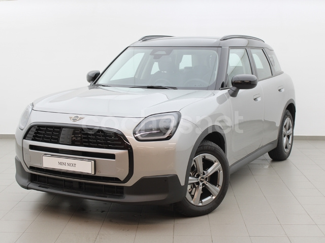 MINI COUNTRYMAN D