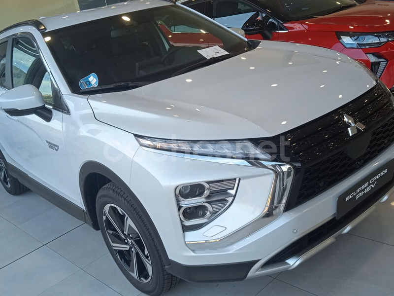 MITSUBISHI Eclipse Cross PHEV Kaiteki 4WD