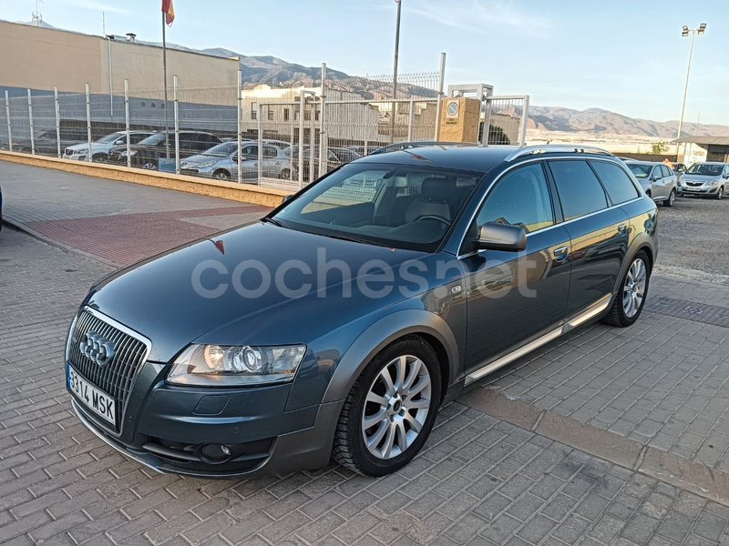 AUDI Allroad Quattro 3.0 TDI quattro tiptronic