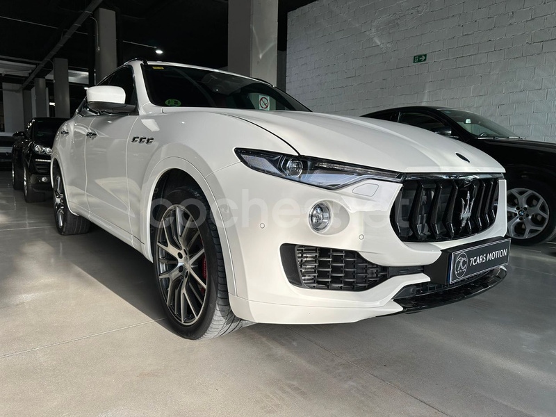 MASERATI Levante V6 275 HP D AWD 5p.