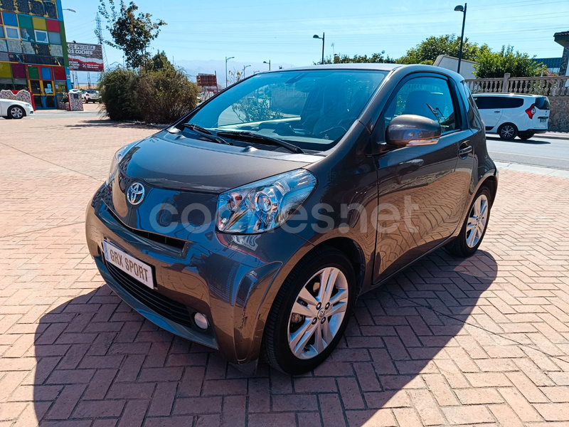 TOYOTA iQ iQ2 1.33 Stop Start 3p.