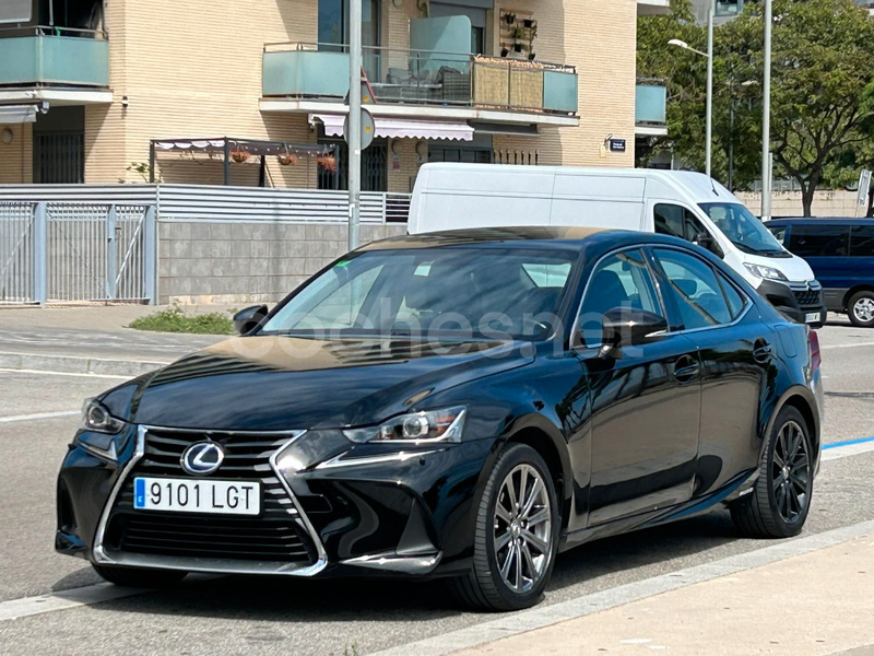 LEXUS IS 2.5 300h F Sport