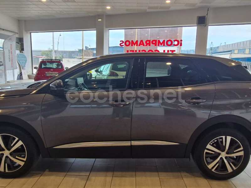 PEUGEOT 3008 1.5 BlueHDi SS Allure