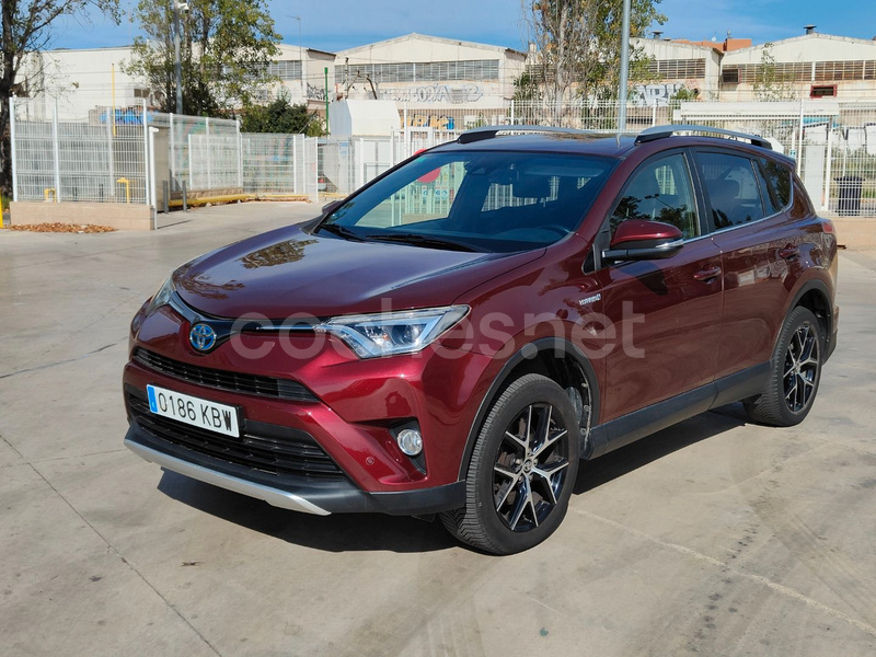 TOYOTA Rav4 2.5l hybrid 4WD Feel