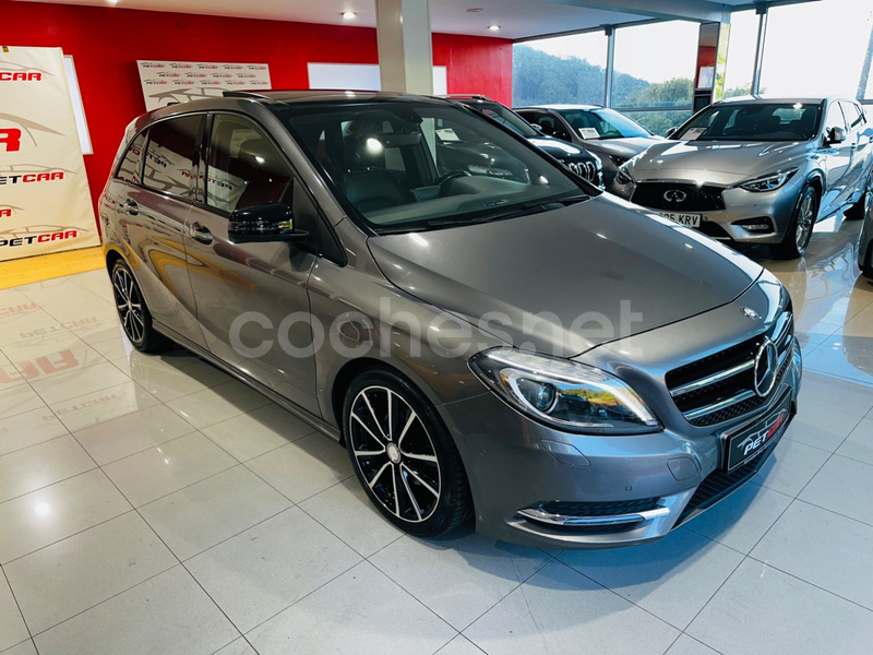 MERCEDES-BENZ Clase B B 200 CDI 4M Aut. Sport 5p.